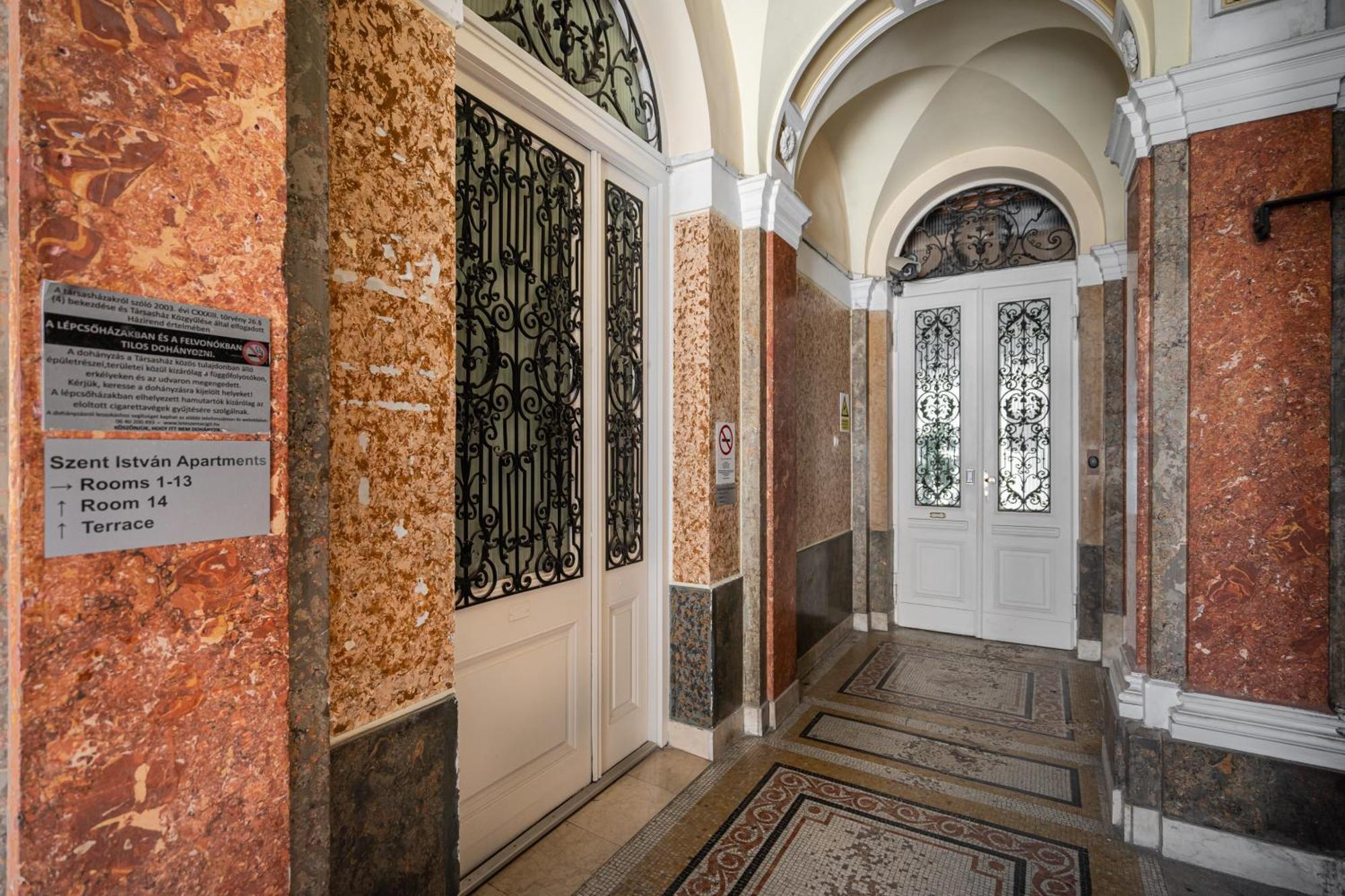 Szent Istvan Apartments Budapest Bagian luar foto